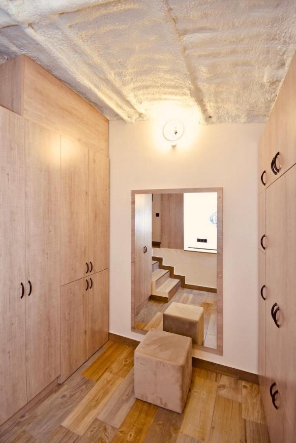 Aghayan Apart Erévan Extérieur photo