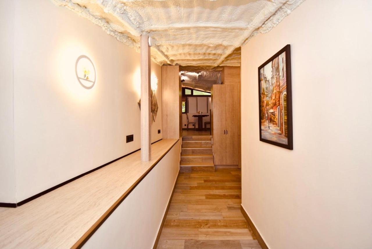 Aghayan Apart Erévan Extérieur photo